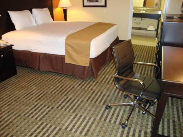 Montigo Inn Leesville Chambre photo